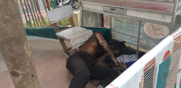 Geger! Warga Rumbai Temukan Mayat Pria Dikerumuti Lalat