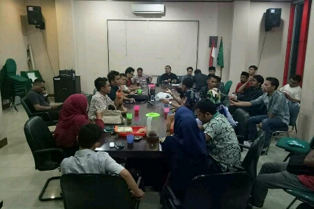 Kemelut Panjang HMI Cabang Tembilahan Berakhir di Rahmat Hidayat