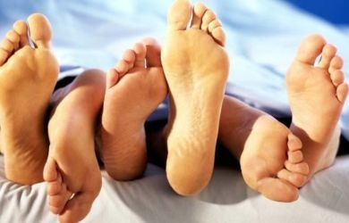 Bayarnya Harus Cash, Segini Tarif Nobar Seks