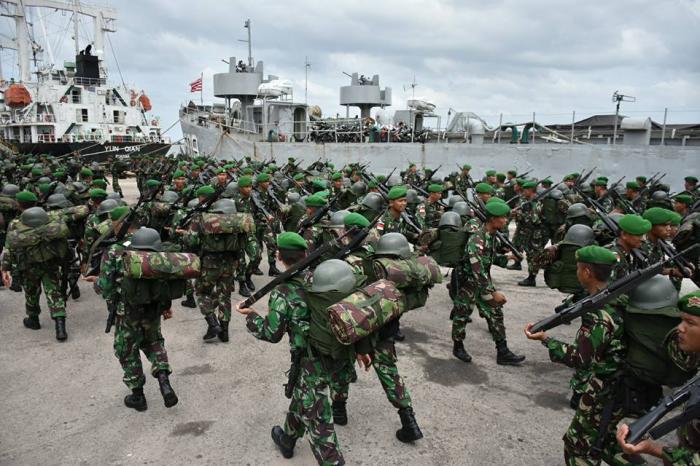 DPR Desak Investigasi Meledaknya meriam 