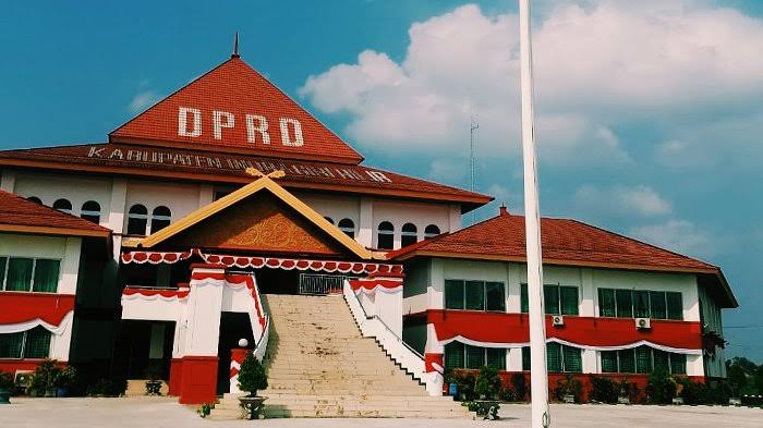 Rabu, Ketua DPRD Inhil dan Jajaran Dilantik. Ini Nama-namanya