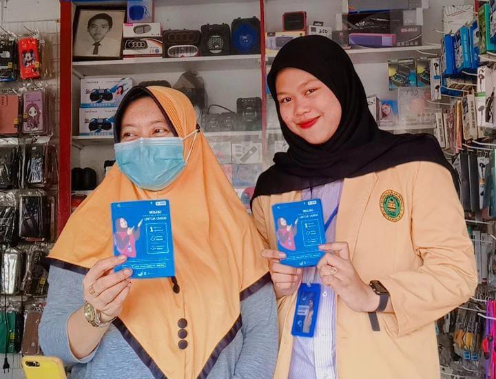 Mahasiswa KKN Unisi Bantu UMKM Urus NIB