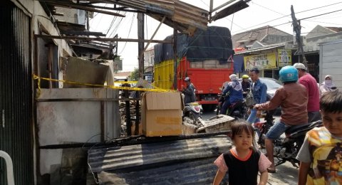 Oknum Diduga Wartawan Todongkan Pistol ke Suami Istri yang Telanjang