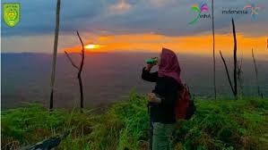 Bukit Condong Sudah Didaki Ribuan Pengunjung