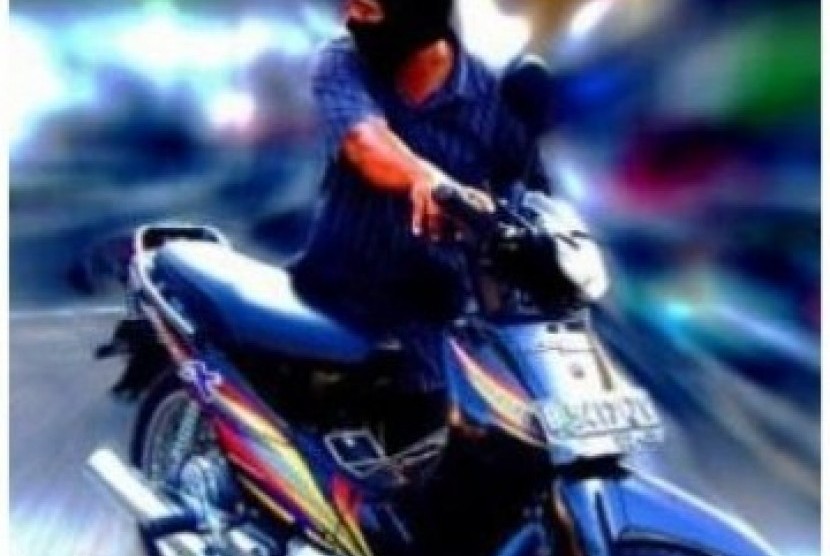 Tersangka Pencurian Motor Tewas Diamuk Warga