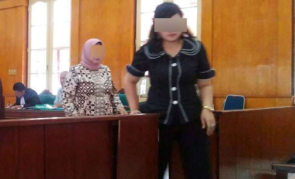 Sering Memasukan Berbagai Sayuran Ke Organ Intim Istrinya, Pria Hyper Seks ini Digugat Cerai