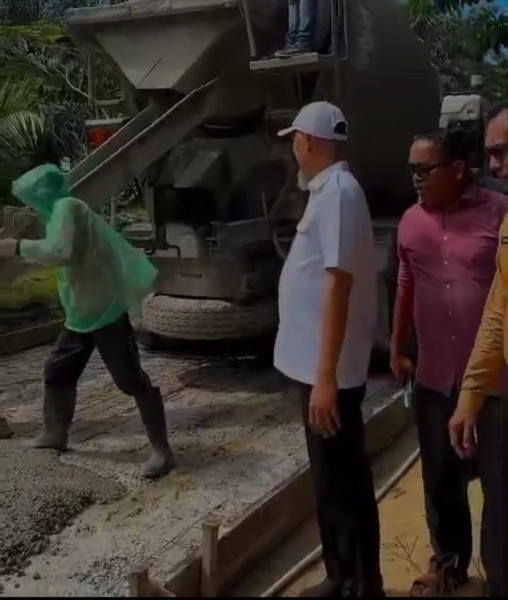 Jalan di Pekanbaru dan Dumai Kembali Mulus, Warga dan Walikota: Terima Kasih Pak Pj Gubri
