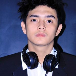 Disk Jokey Ganteng Tewas Bersimbah Darah Di Lantai Diskotik