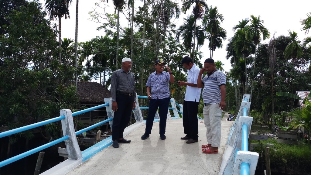 Ke Gaung, Ketua DPRD Inhil Tinjau Pembangunan dan Serap Aspirasi Masyarakat