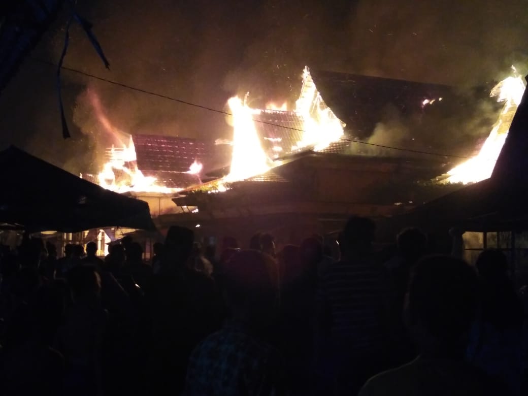 Pasar Senin Sungai Salak, Inhil Membara