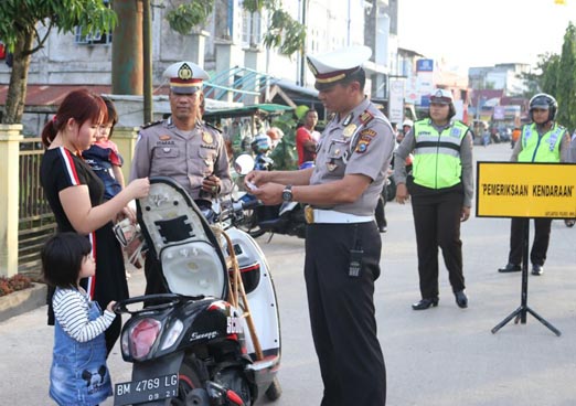 Kasat Lantas Polres Inhil Pimpin Penerapan E-Tilang pada Pelanggar Lalin