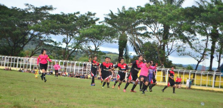 Wasit Ditendang, Ditinju, Dikejar Hingga Ruang Ganti, Laga Final Terpaksa Ditunda