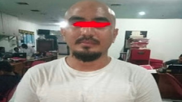 Lewat Jalur Busway, Pria Ini Menolak Ditilang dan Seret Aparat hingga Patah Lengan