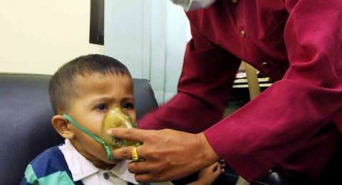 Perusahaan Diminta Sumbang Vitamin Bagi Korban Asap
