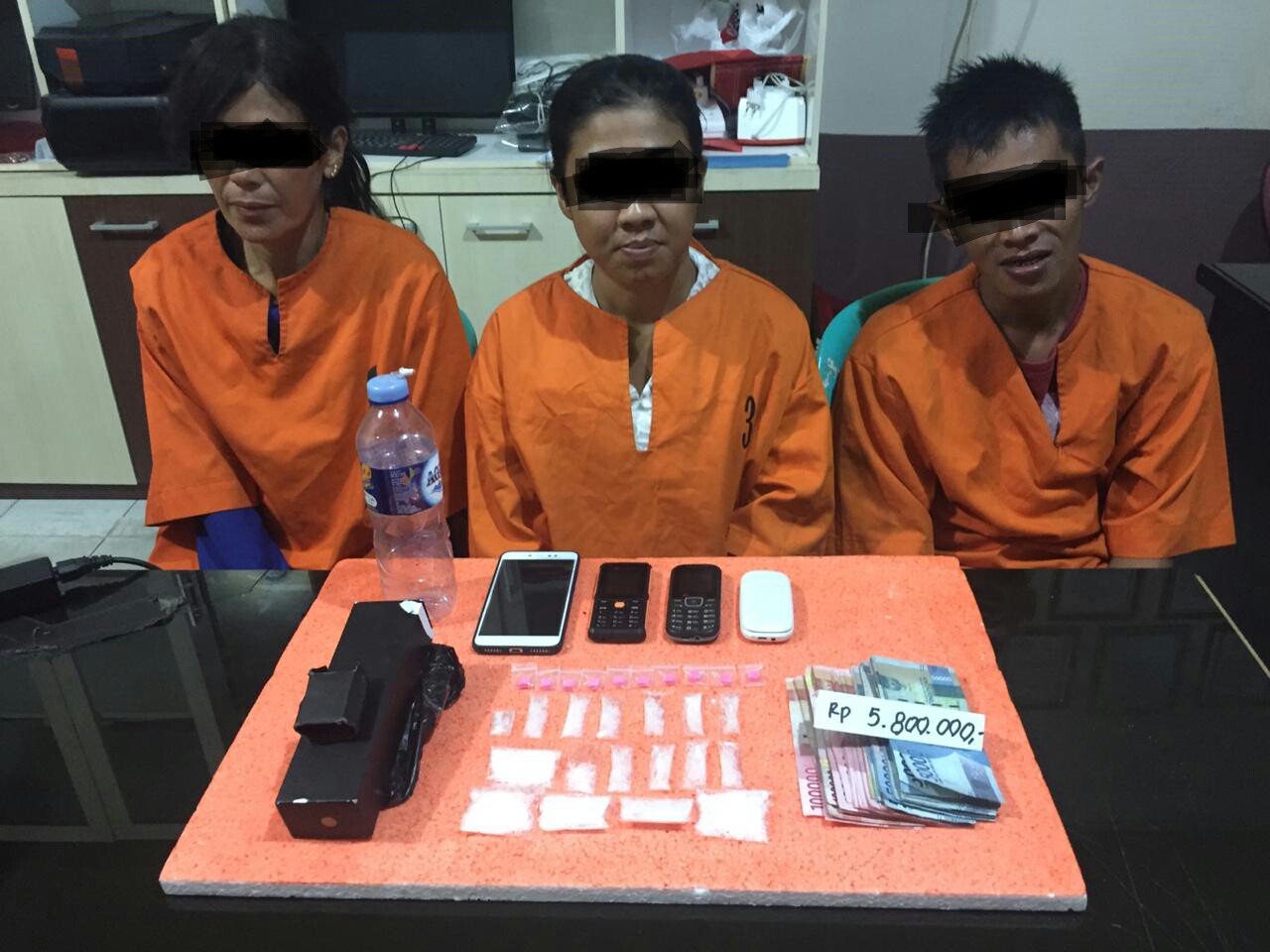 Buset! Miliki Barang 'Enak' Dua IRT Dibekuk Polisi