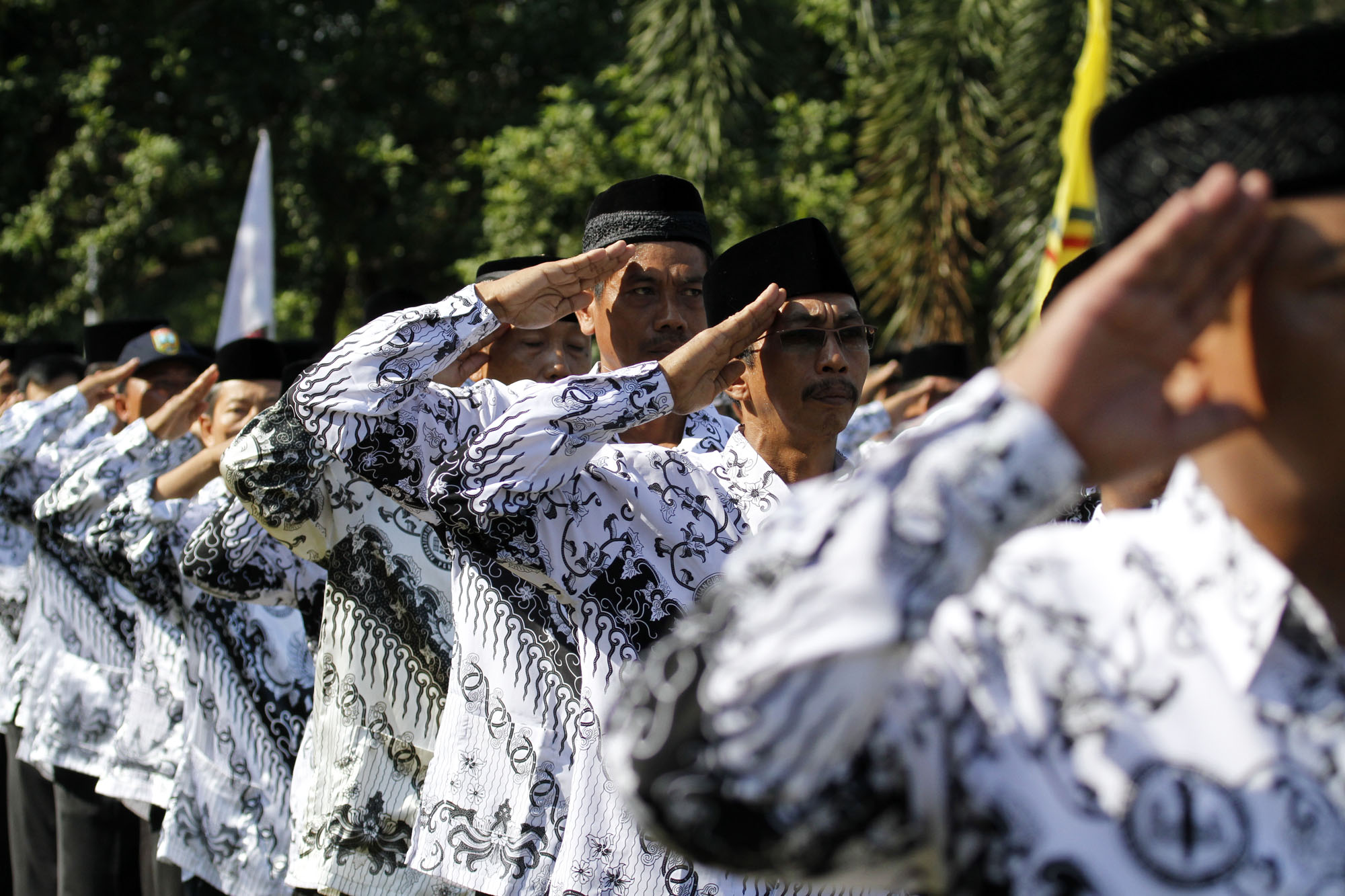 Gaji Guru Bantu di Riau Dibayarkan Bulan Ini