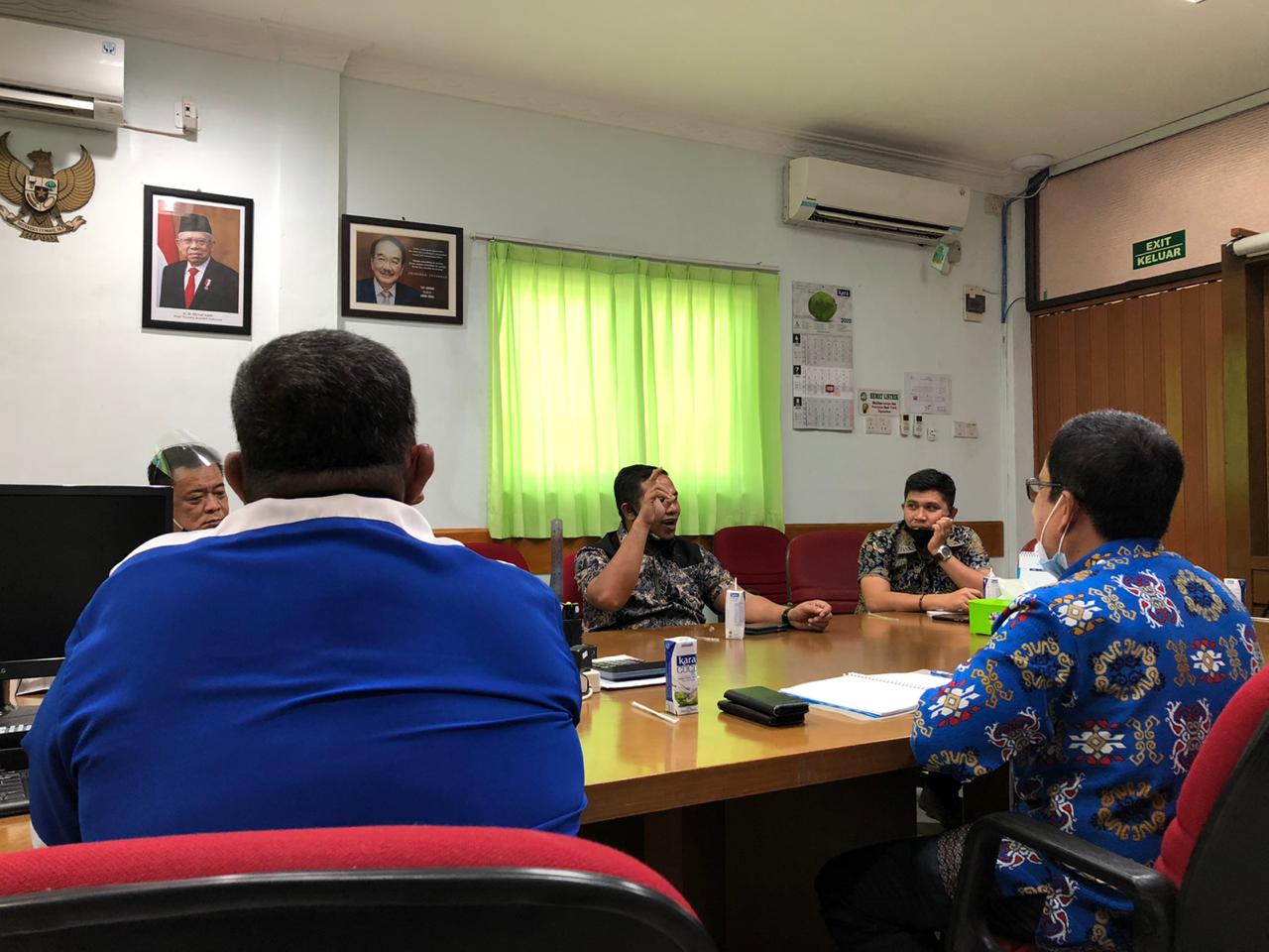 Abdul Wahid Ajak PT Pulau Sambu Berdayakan Petani Kelapa