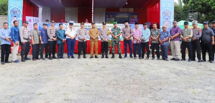 Pj Bupati Inhil Herman Tinjau Posko Mudik Lebaran di Perbatasan Riau-Jambi