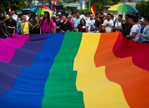 Gerakan Melegalkan LGBT di Indonesia Tersistematis