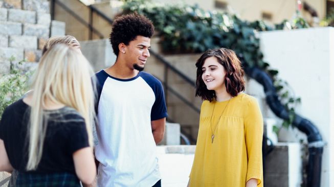 Rumit Bener! Pasangan Kekasih Ini Ingin Segera Menikahi Pacar Baru Mereka