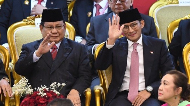 Prabowo Merapat ke Istana, Pakai Baju Putih Seperti Calon Menteri