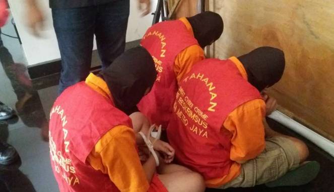 Polisi Bongkar Bisnis Jualan Video Gay Anak via Sosmed
