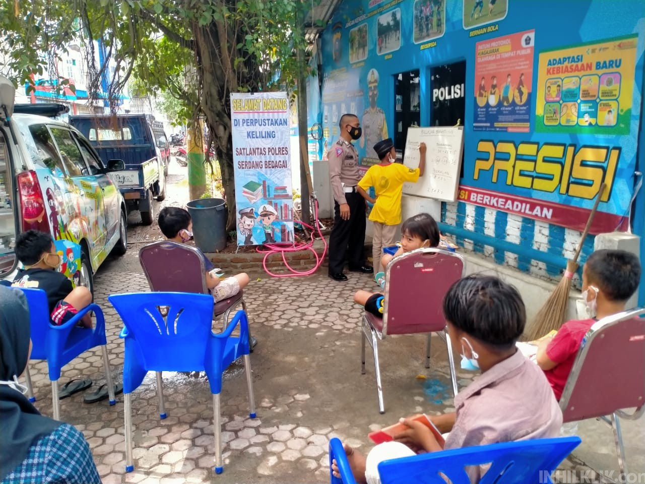 Sat Lantas Polres Sergai Adakan Perpustakaan Keliling Bantu Para Pelajar Ditengah Pandemi