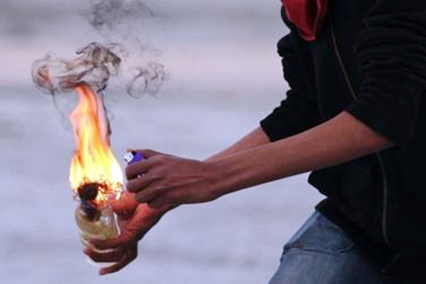 Masih Penyelidikan, Pelaku Bom Molotov di Tembilahan Belum Terungkap