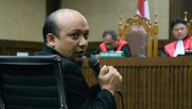 Penyidik KPK Novel Baswedan Disiram Air Keras