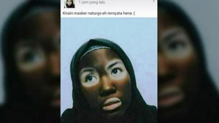 Dikira Masker Tahunya Hena, Warganet Bingung Cara Wanita Ini Bersihkan Wajahnya