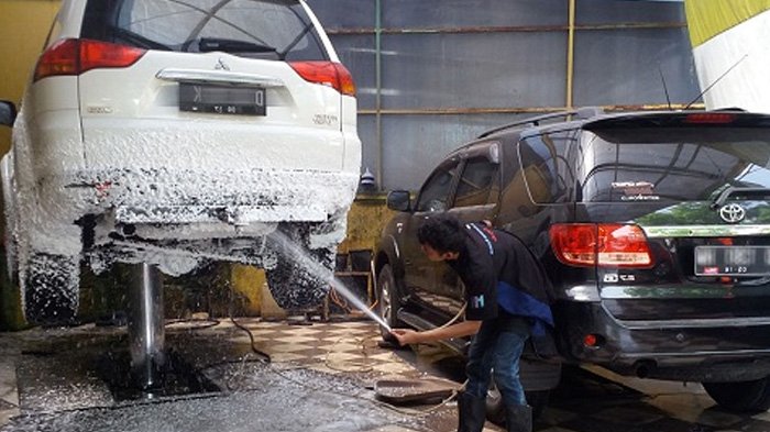 Ini Dia Penyebab Warna Mobil Anda Cepat Kusam