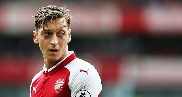 Tanpa Neymar dan Mbappe, Arsenal Bantai PSG di Singapura