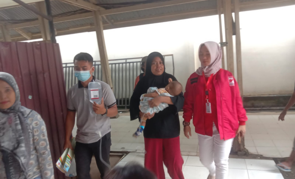 Yevi Siskasari Bantu Masyarakat Urus BPJS untuk Pengobatan Bayi