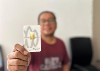 2 Mei 2024, Harga Emas Antam Naik Drastis Rp17.000