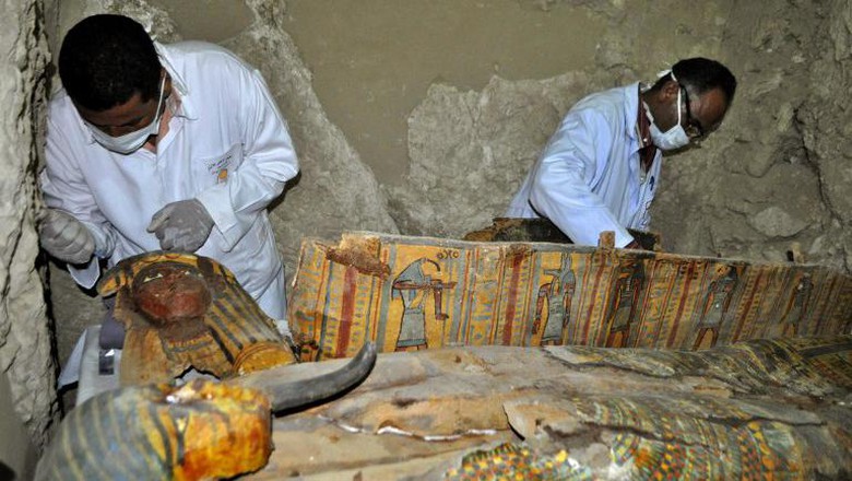 Ditemukan 8 Mumi di Kuburan Kuno Mesir Berumur 3.500 Tahun