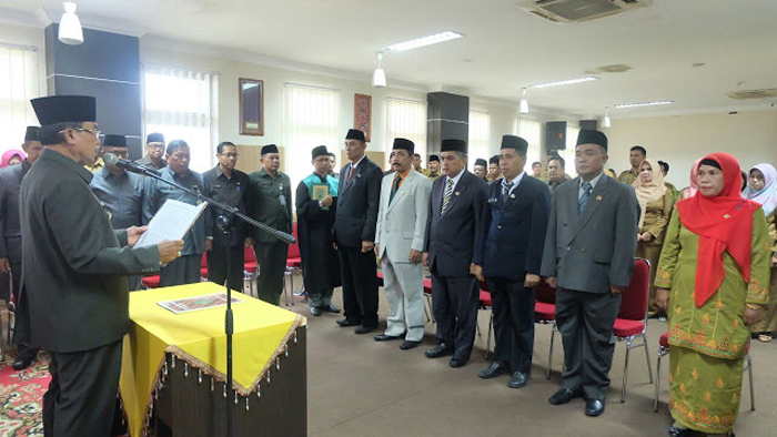 Bupati Inhil Lantik Ahmad Ramani Jadi Kadisdukpencapil