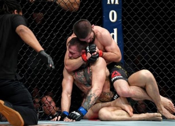 Ronda Rousey Bela Khabib, Kecam McGregor dan UFC