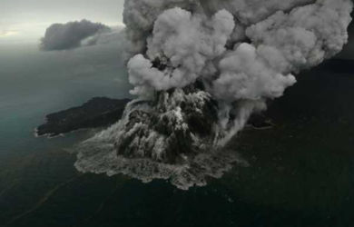 Erupsi Gunung Anak Krakatau Masih Aktif Hingga Saat Ini