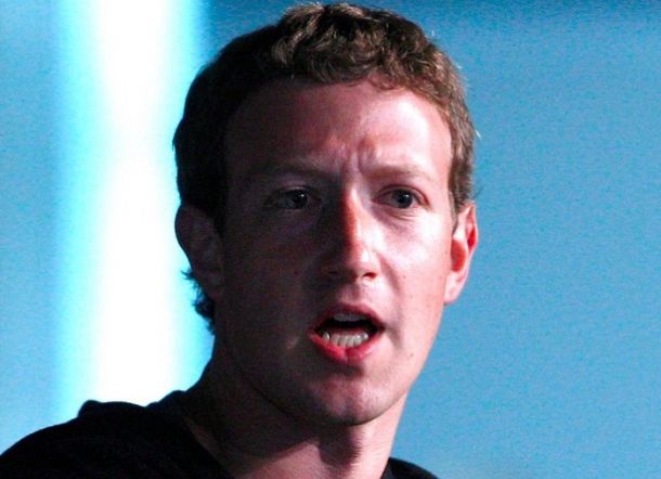 Profesor yang Bocorkan Data Pengguna Facebook Ternyata Dipancing PSK Cantik