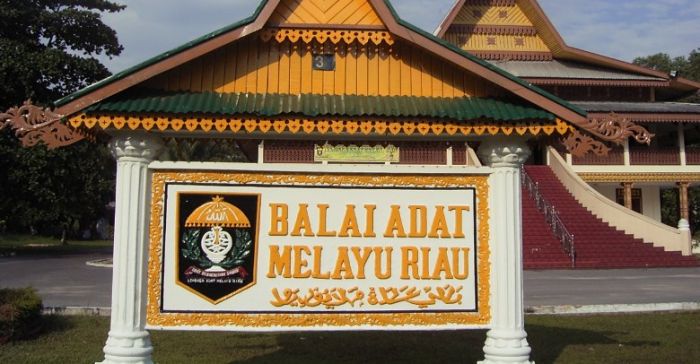 LAM Riau Gelar Sidang Adat Tertutup Bahas Cekcok Kordias dan Suhardiman Amby