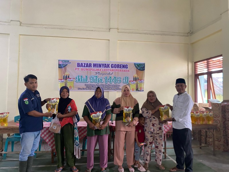 Sambut Idul Fitri 1446 H, PT BumiPalma LestariPersada Gelar Bazar Minya Goreng Murah di 10 Desa