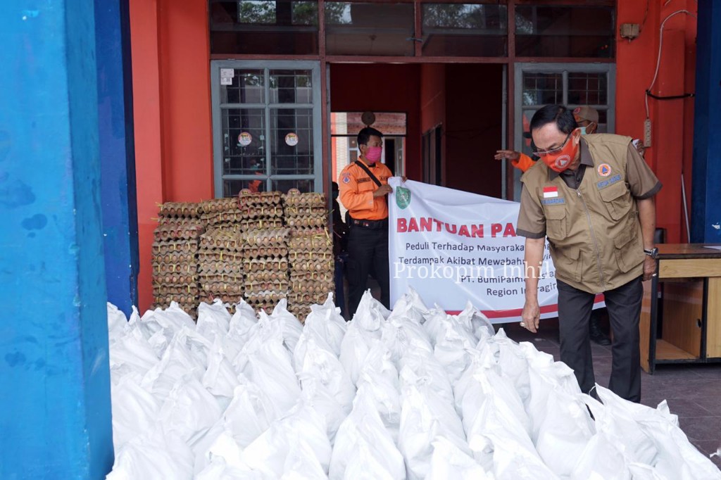 HM Wardan Serahkan Batuan untuk Tenaga Medis sebagai Ujung Tombak Cegah Covid-19
