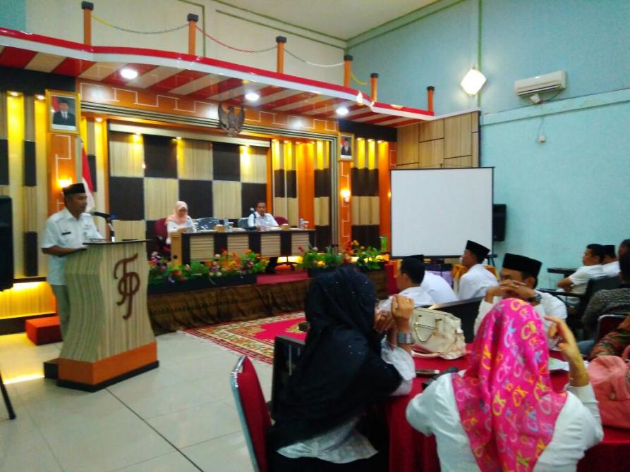 Kadisparporabud Inhil Buka Sosialisasi Standarisasi Usaha Pariwisata Tahun 2017