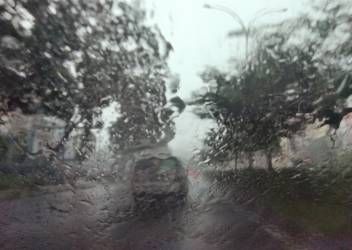 Hujan Diprediksi akan Mengguyur Sebagian Wilayah Riau Hari Ini