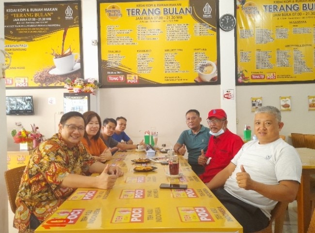 Kedai Kopi Terang Bulang, Tempat Santai di Kota Tembilahan