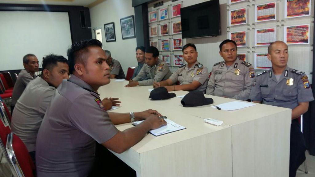 Wakapolres Inhil Sampaikan Pesan Khusus Kepada Bhabinkamtibmas Baru Dimutasi