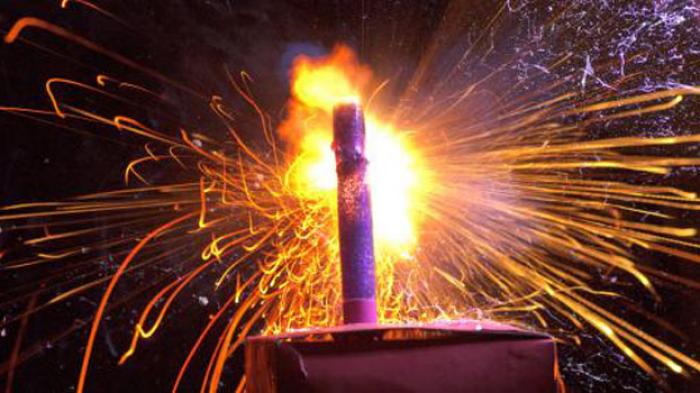 Kasihan, Wajah Bocah di Kampar Terbakar Akibat Main Mercon