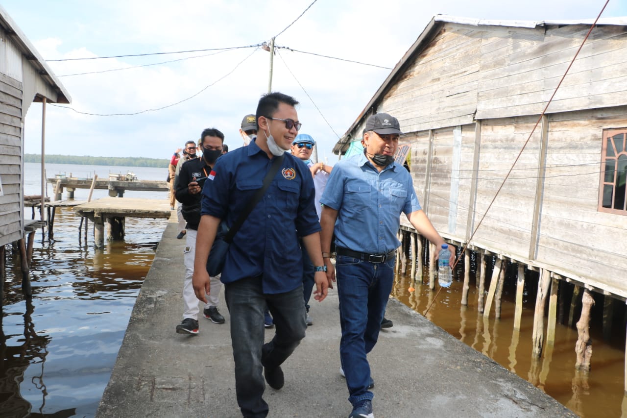 Didukung Ketua DPRD Inhil, Kadis PUPR akan Usulkan Pembangunan di Pantai Terumbu Mabloe