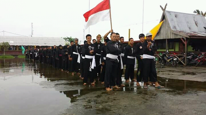 PSHT Ranting Sungai Guntung Gelar Syukuran Serta Bakti Sosial