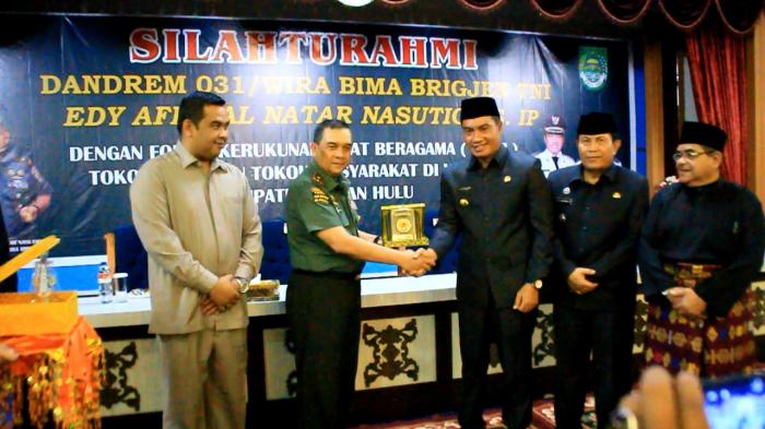DANREM 031 Wirabima Ajak Masyarakat Riau Tonton Film G30S/PKI